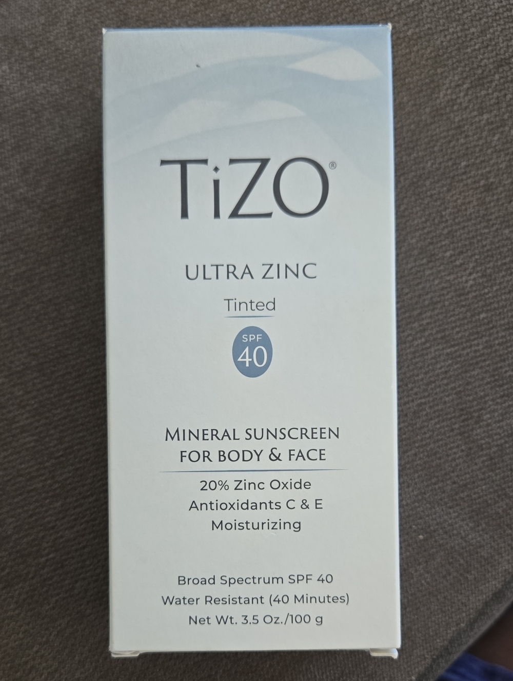Ultra Zinc Tinted SPF 40 Mineral Sunscreen - Tinted White
